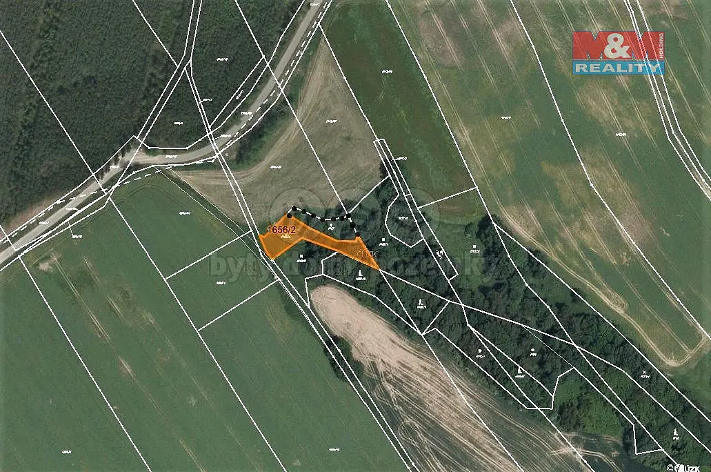 Prodej pozemku 805 m², Dubnice · okres Česká Lípa