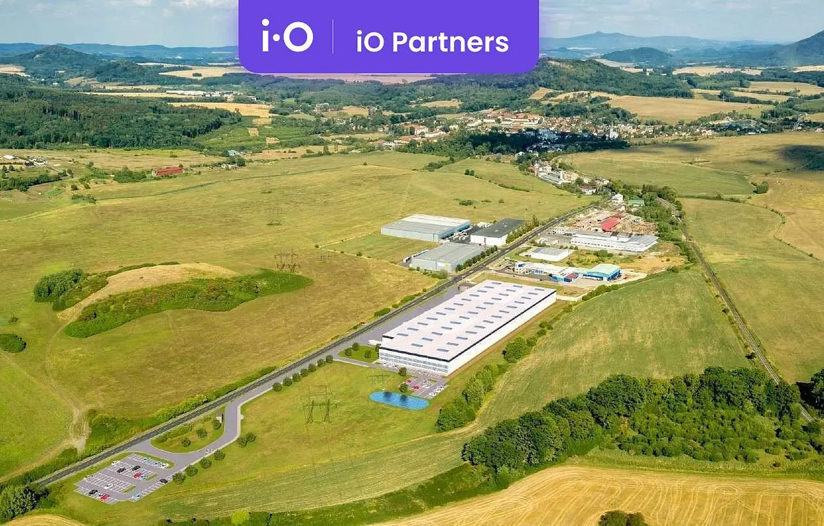Pronájem komerčního prostoru 5000 m², Zákupy
