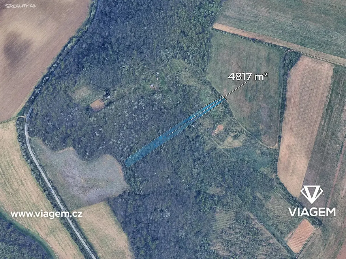 Prodej pozemku 4817 m², Silůvky
