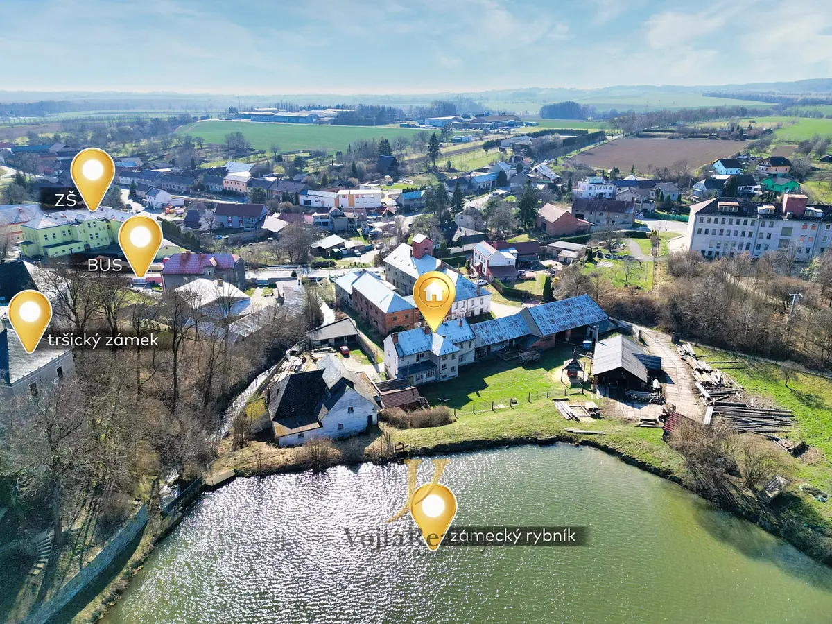 Prodej komerčního prostoru 1544 m², Tršice