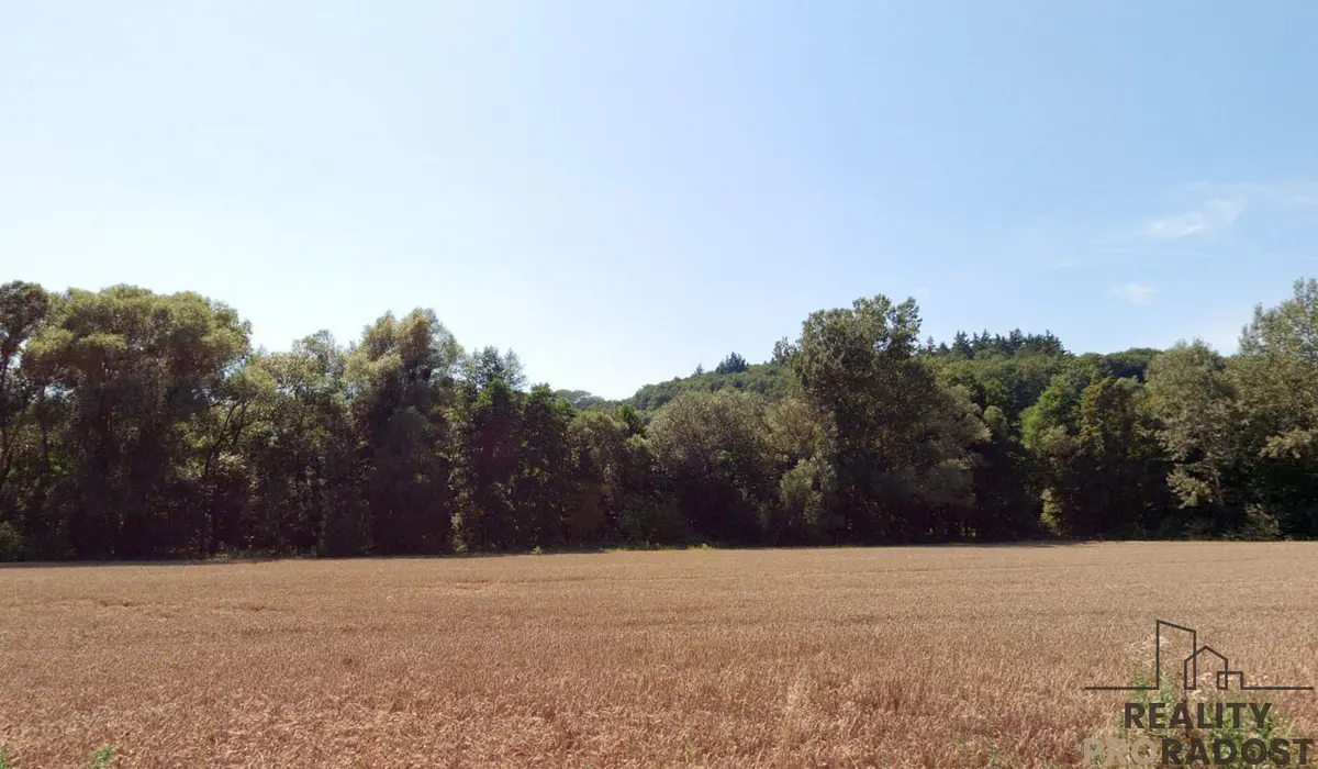 Prodej pozemku 4459 m², Traplice · okres Uherské Hradiště