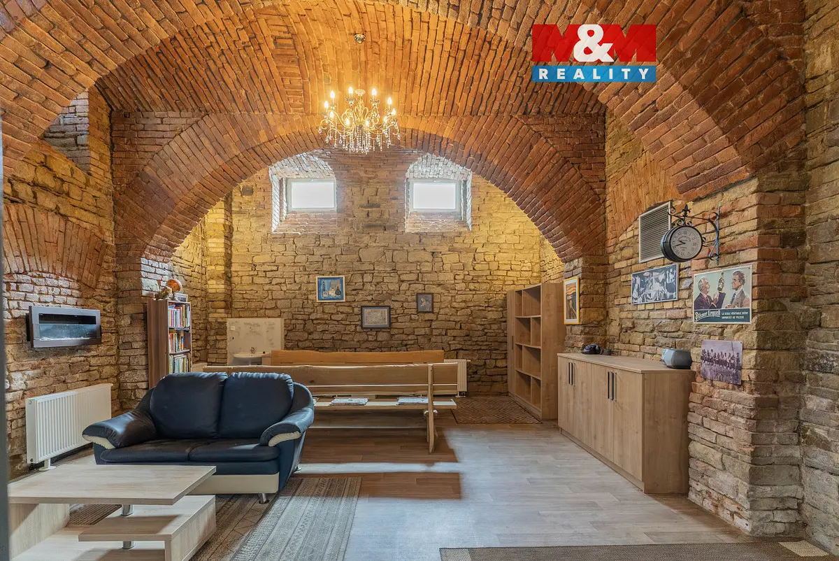 Prodej komerčního prostoru 106 m², Kroměříž