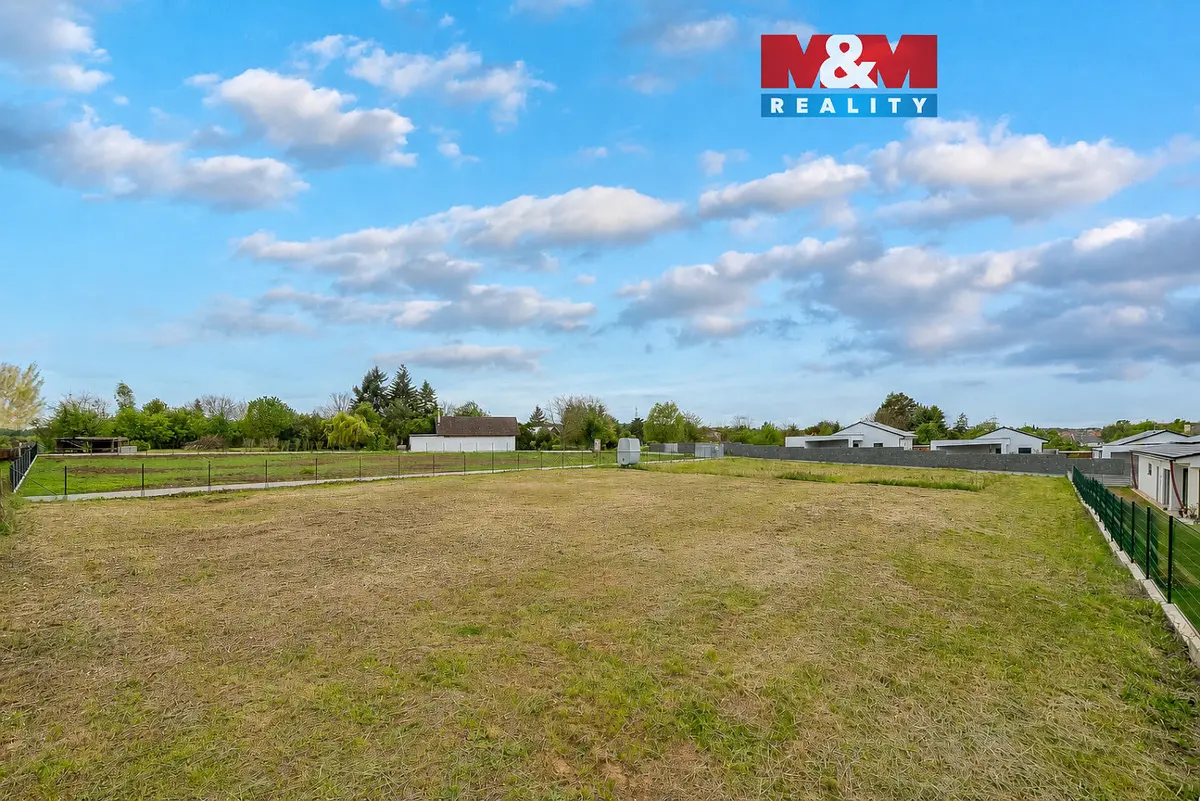 Prodej pozemku 205 m², Choltice · okres Pardubice