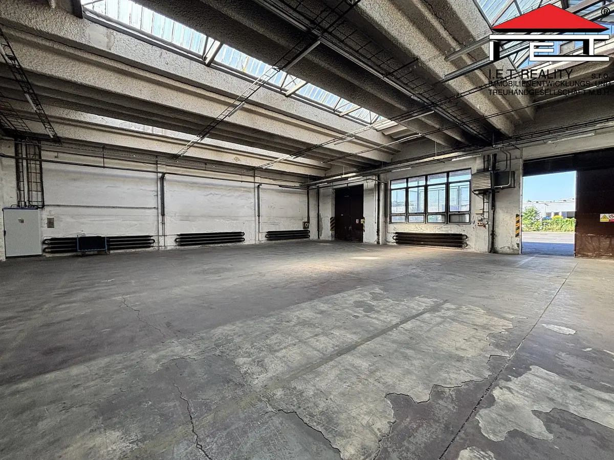 Pronájem komerčního prostoru 992 m², Přívoz · Ostrava