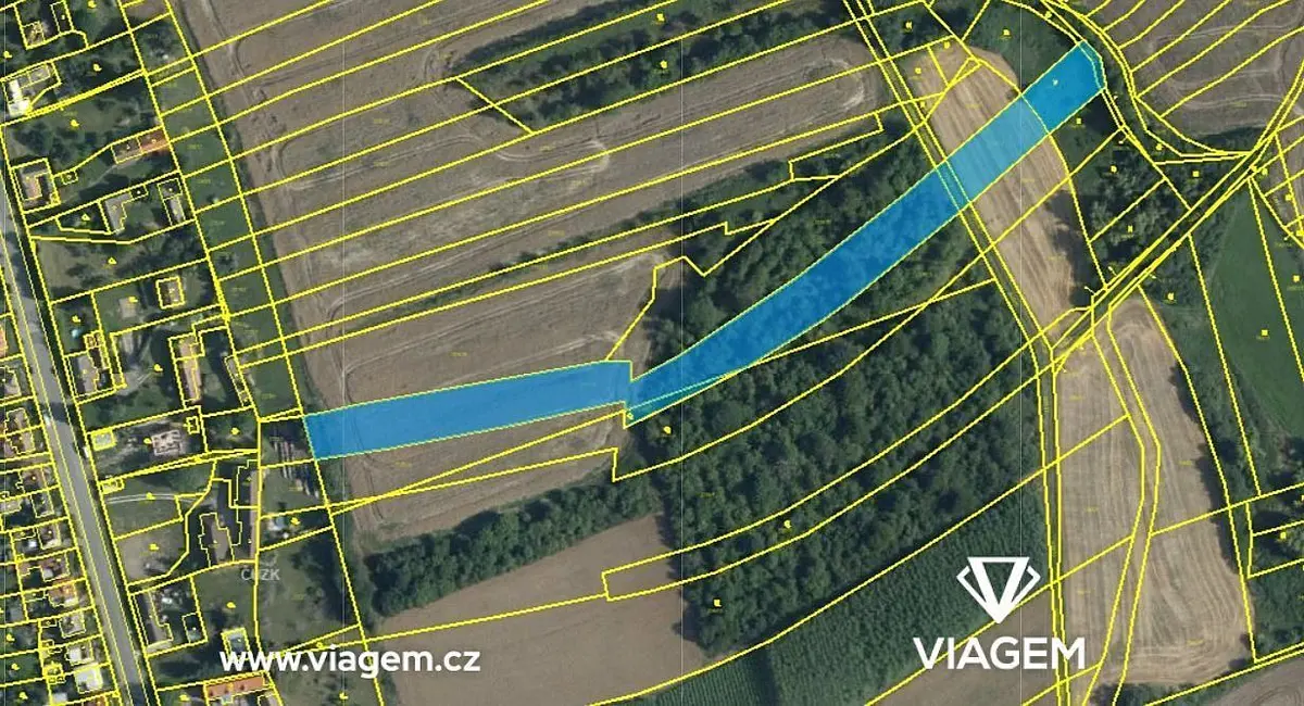 Prodej pozemku 2576 m², Golčův Jeníkov · okres Havlíčkův Brod