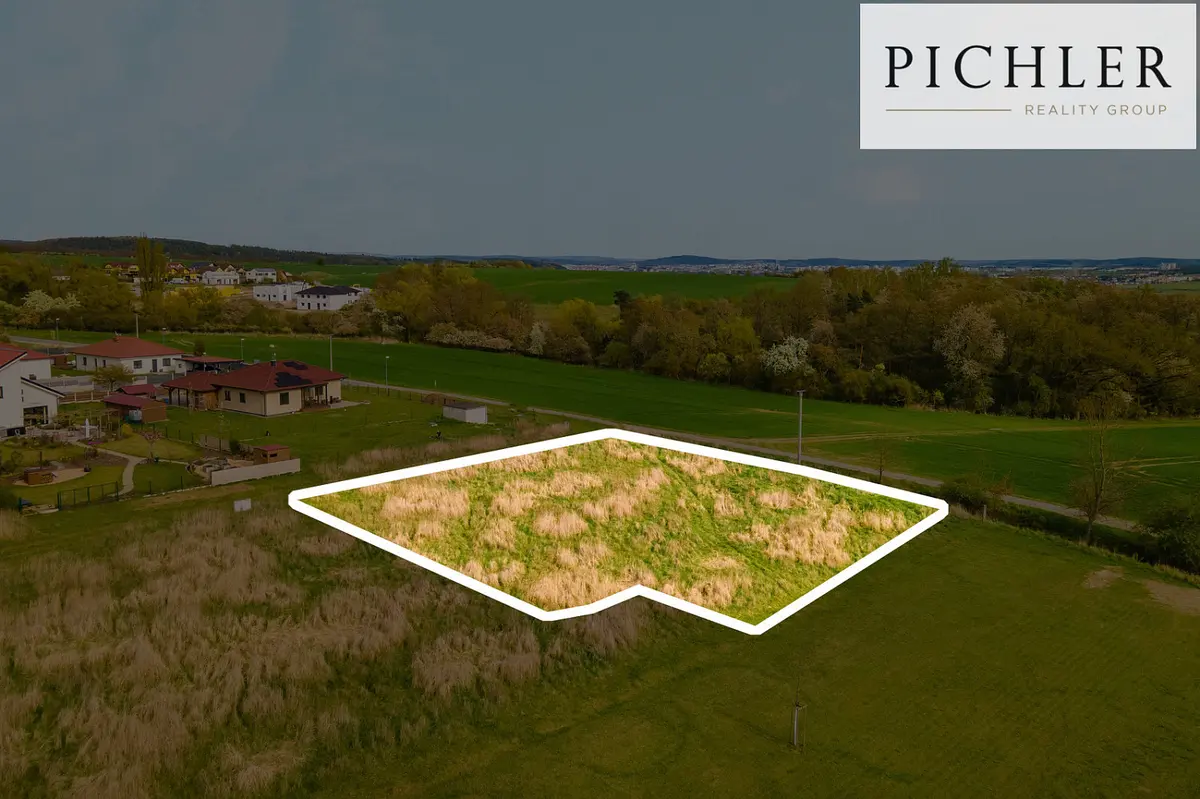 Prodej pozemku 932 m², Plzeň