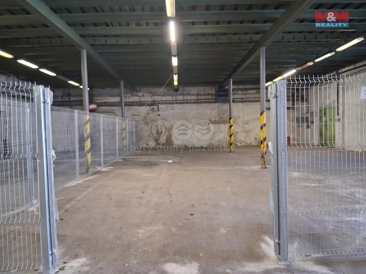 Pronájem komerčního prostoru 195 m², Křižíkova · Krásné Březno · Ústí nad Labem