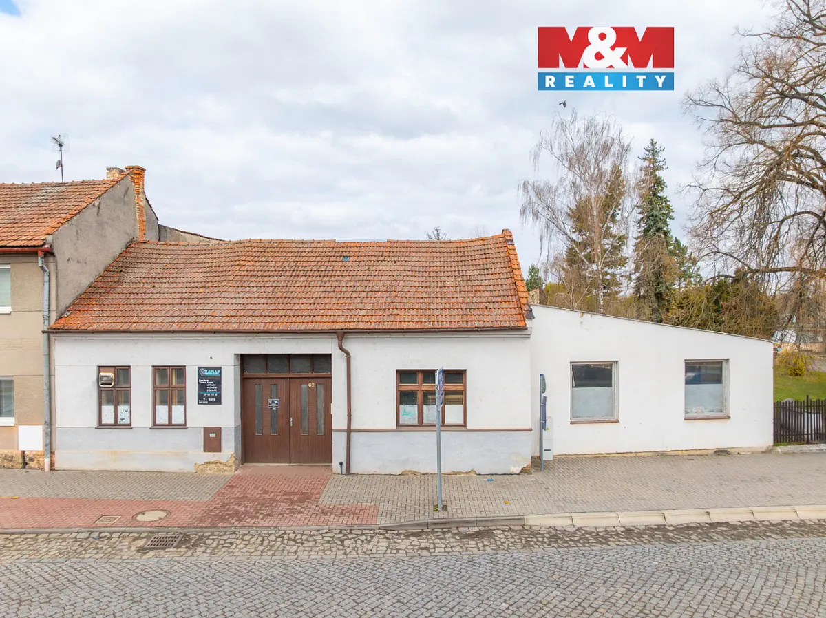 Prodej komerčního prostoru 180 m², Komenského · Bedihošť