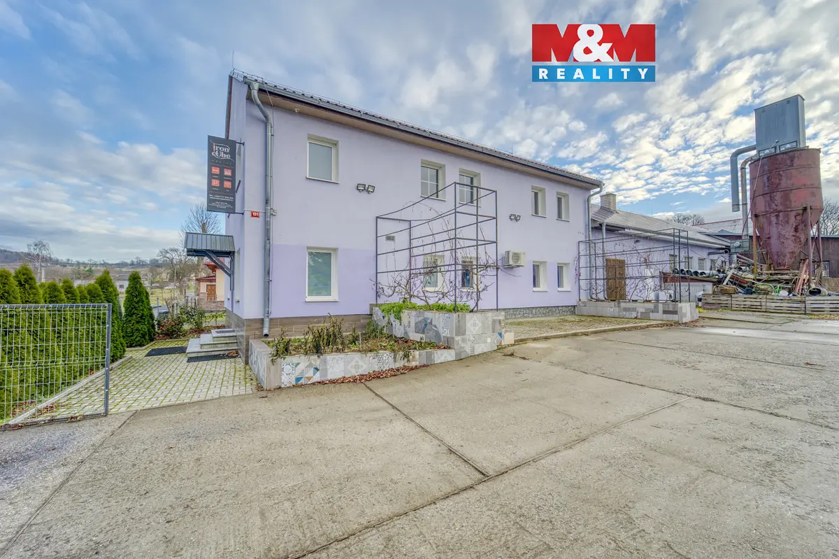 Prodej komerčního prostoru 562 m², Stružná · okres Karlovy Vary