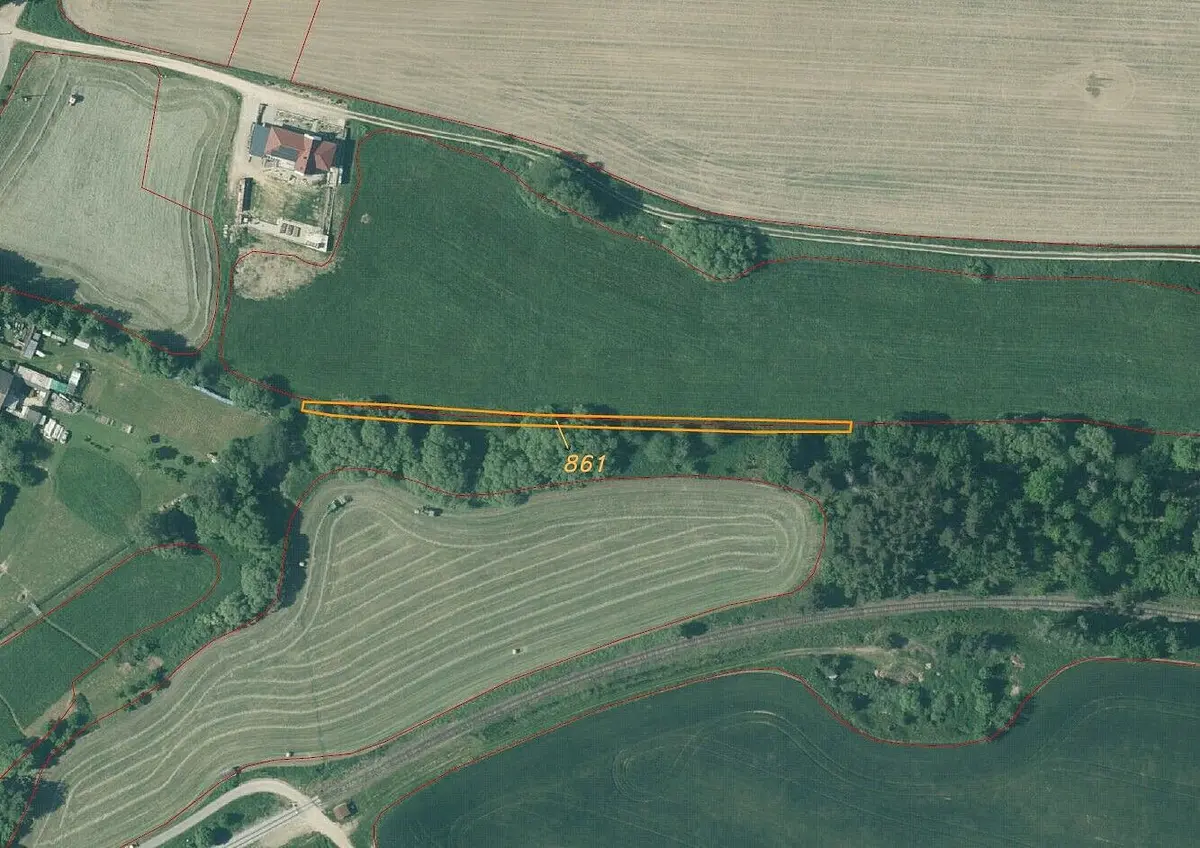 Prodej pozemku 8774 m², Peč - Urbaneč · okres Jindřichův Hradec