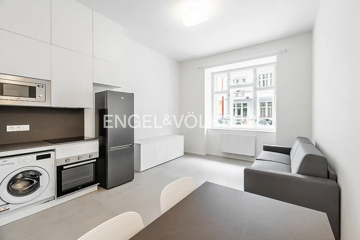 Pronájem bytu 2+kk 52 m², Polská · Vinohrady