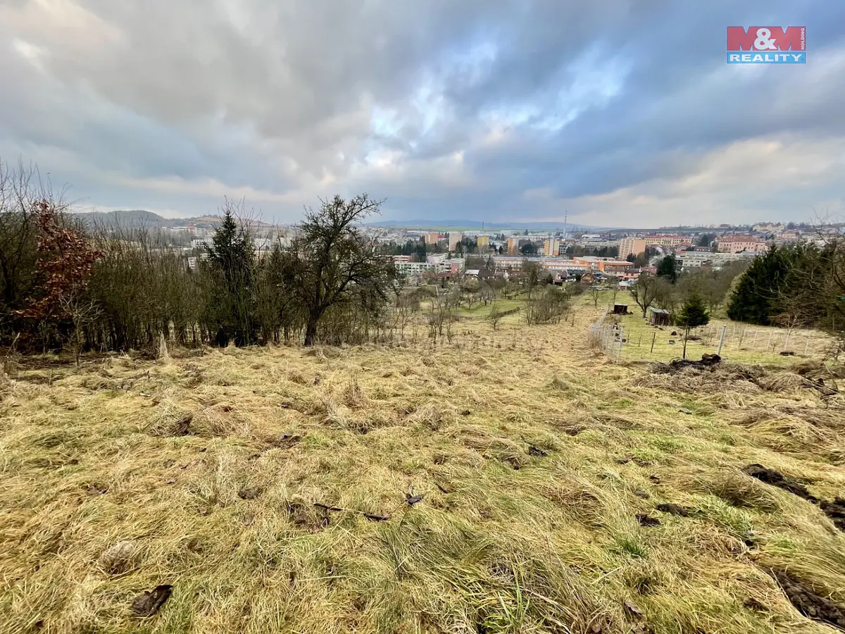 Prodej pozemku 1911 m², Žerotínova · Boskovice