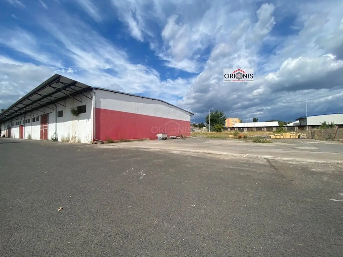Pronájem komerčního prostoru 672 m², Chomutov I · Chomutov