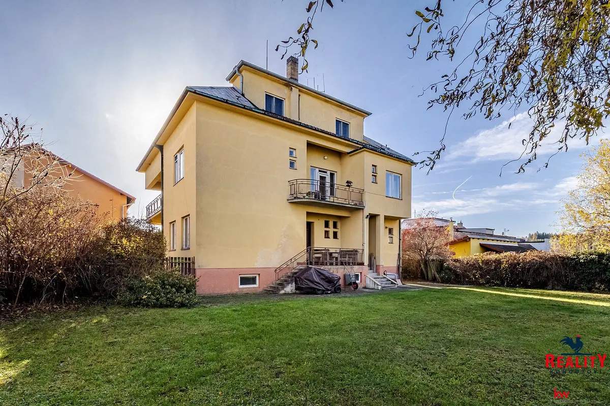 Prodej domu 500 m², Husova · Planá nad Lužnicí