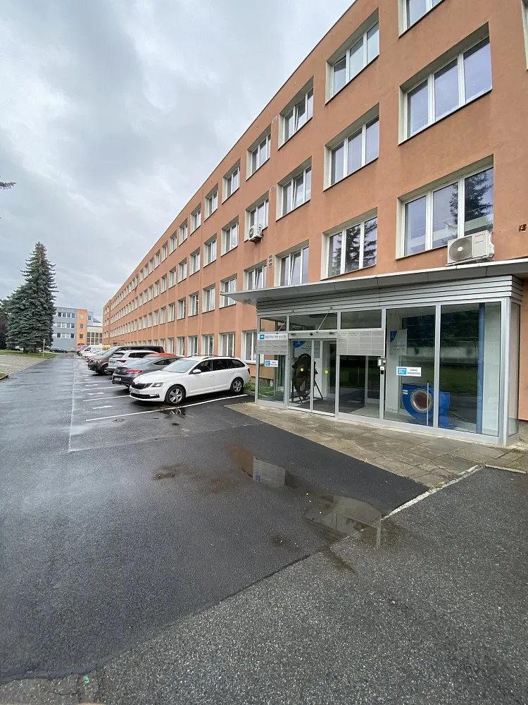 Pronájem komerčního prostoru 774 m², Vrážská · Radotín