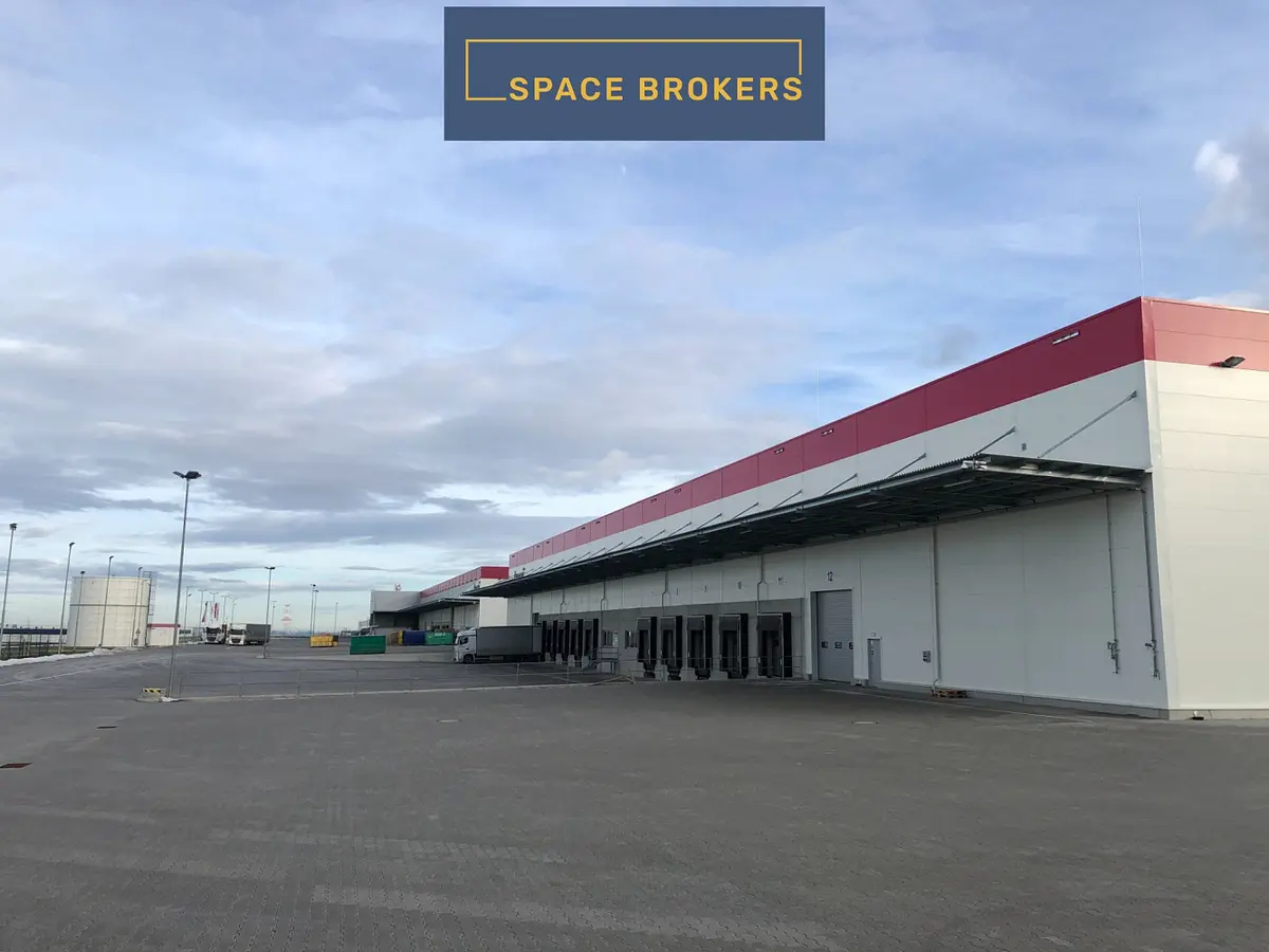 Pronájem komerčního prostoru 18000 m², Stříbro · okres Tachov