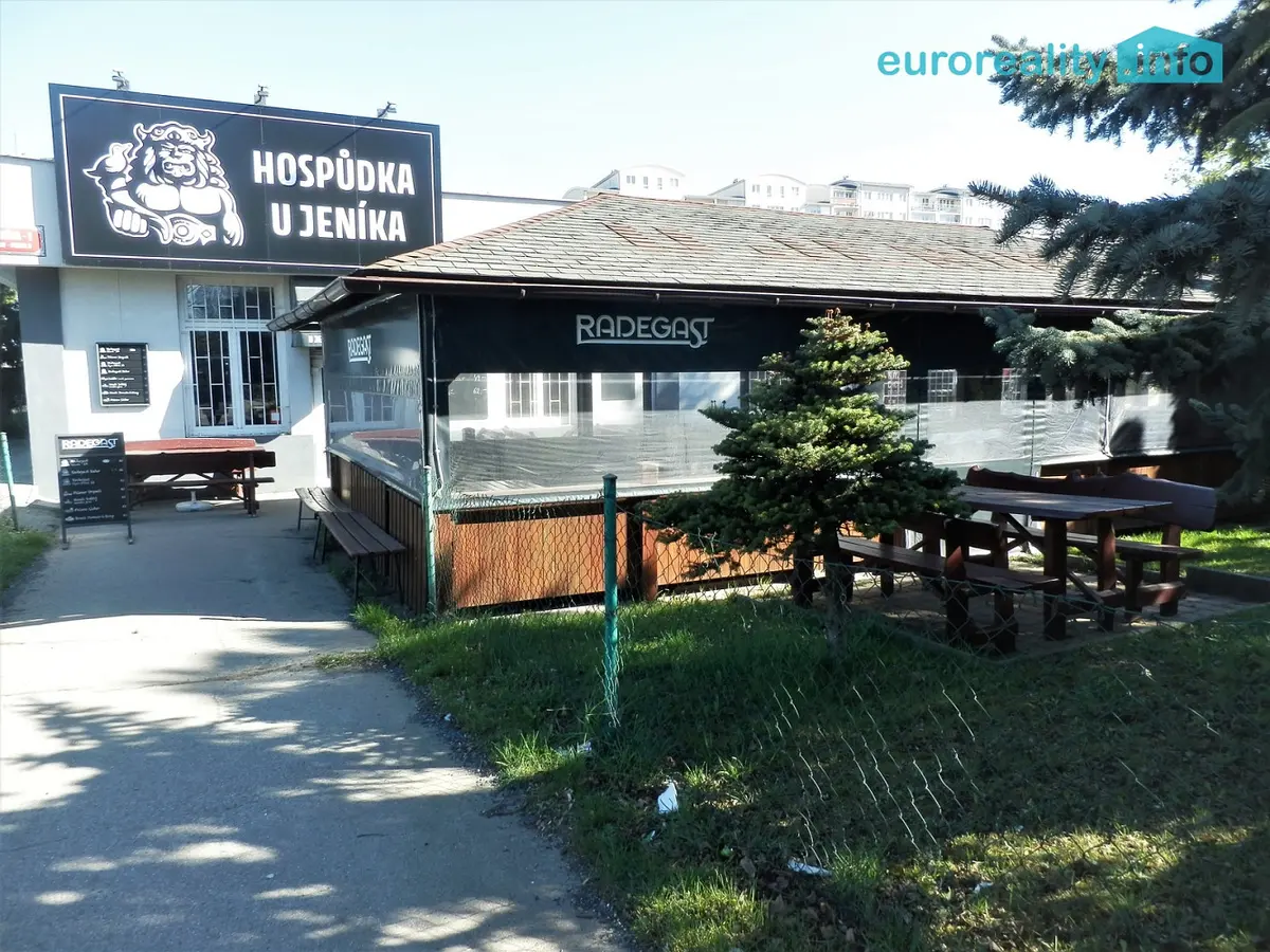 Pronájem komerčního prostoru 206 m², Malkovského · Letňany