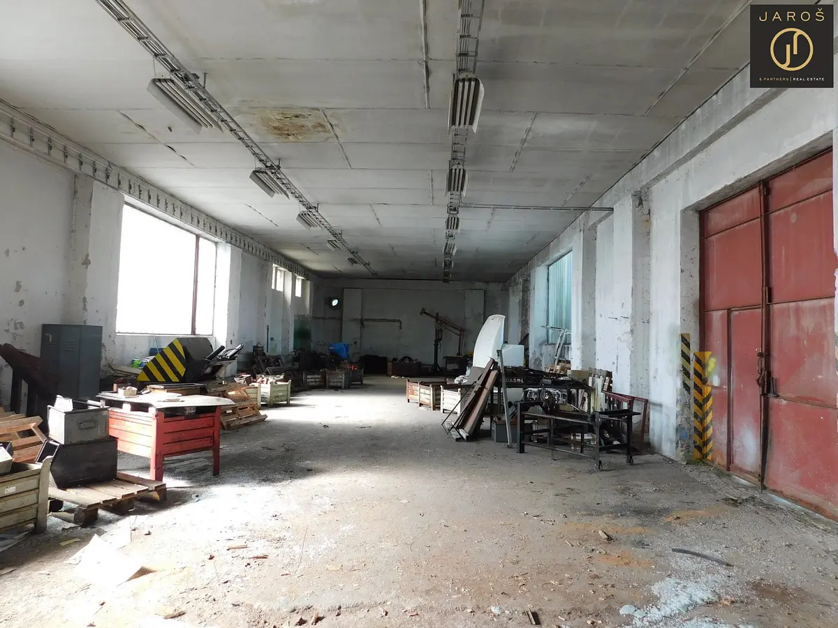 Pronájem komerčního prostoru 170 m², Vidhostická · Vroutek
