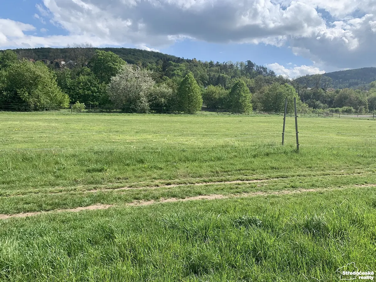 Prodej pozemku 44521 m², Všenory · okres Praha-západ