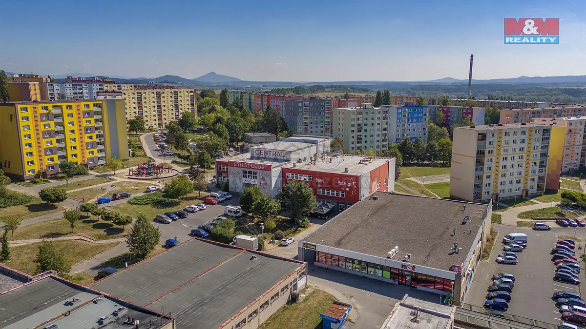 Prodej komerčního prostoru 3800 m², Česká Lípa