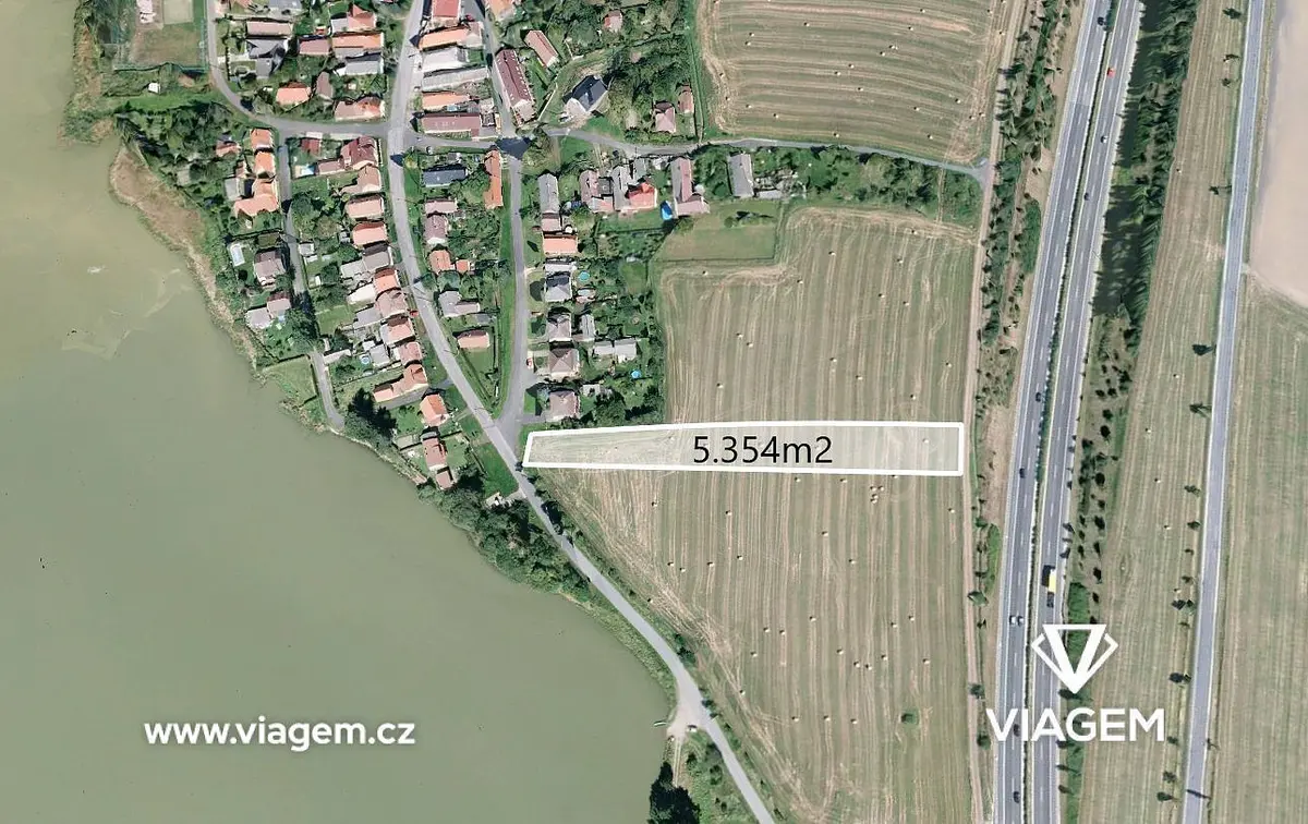 Prodej pozemku 5355 m², Cekov