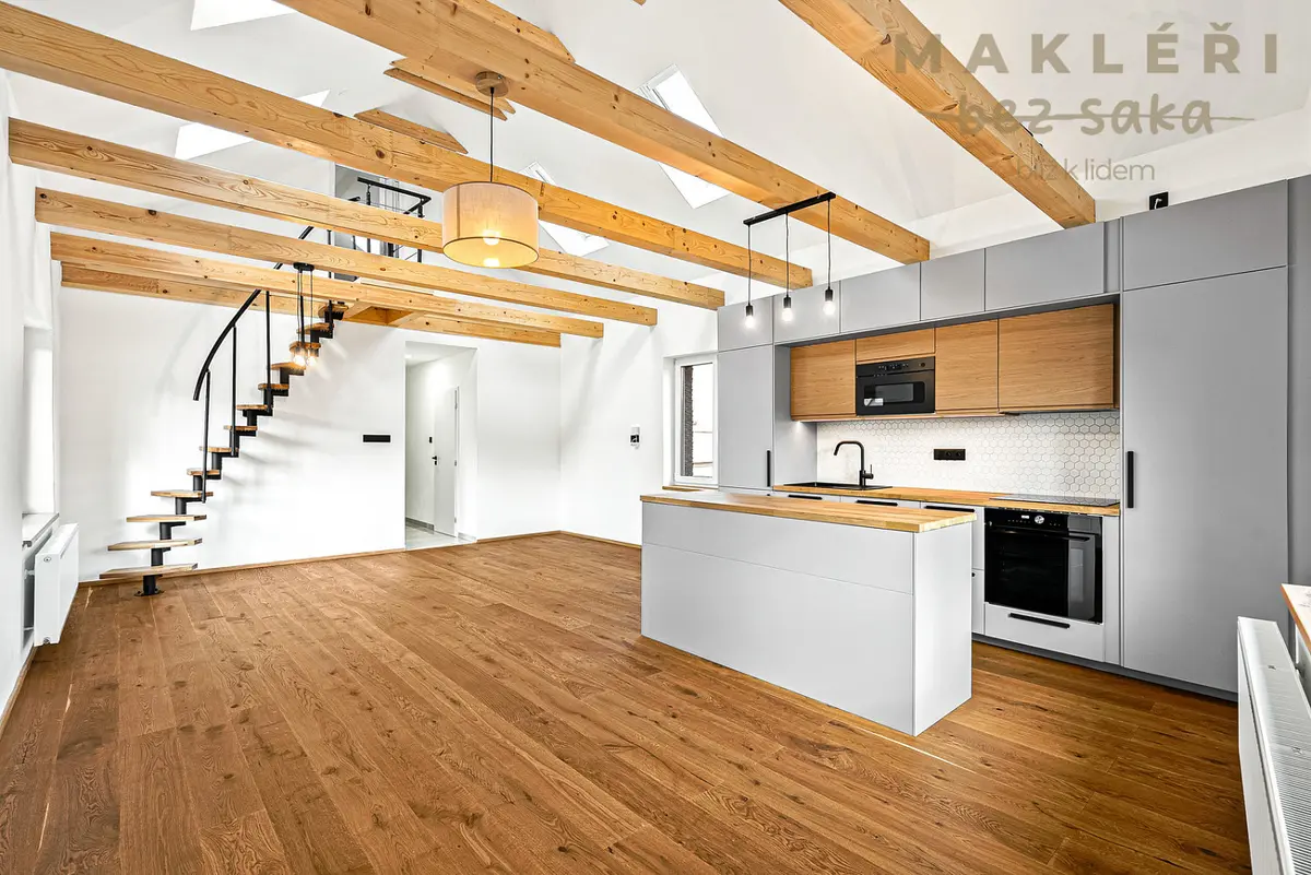 Prodej bytu 3+kk 81 m², Zbraslav