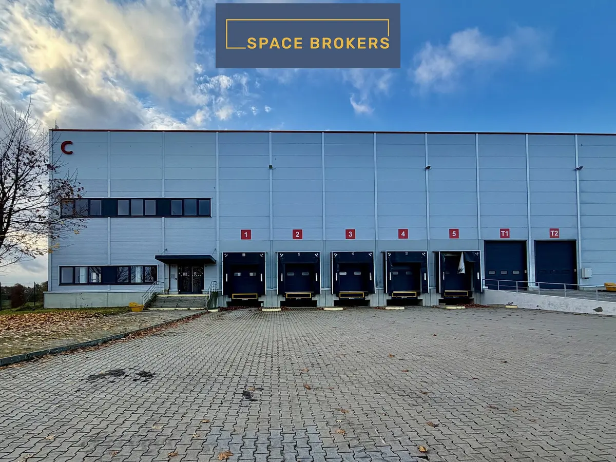 Pronájem komerčního prostoru 10189 m², Hostivice