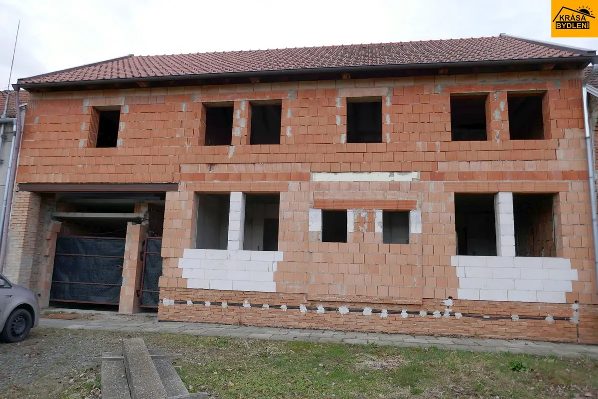 Prodej komerčního prostoru 1252 m², Prostějov - Žešov