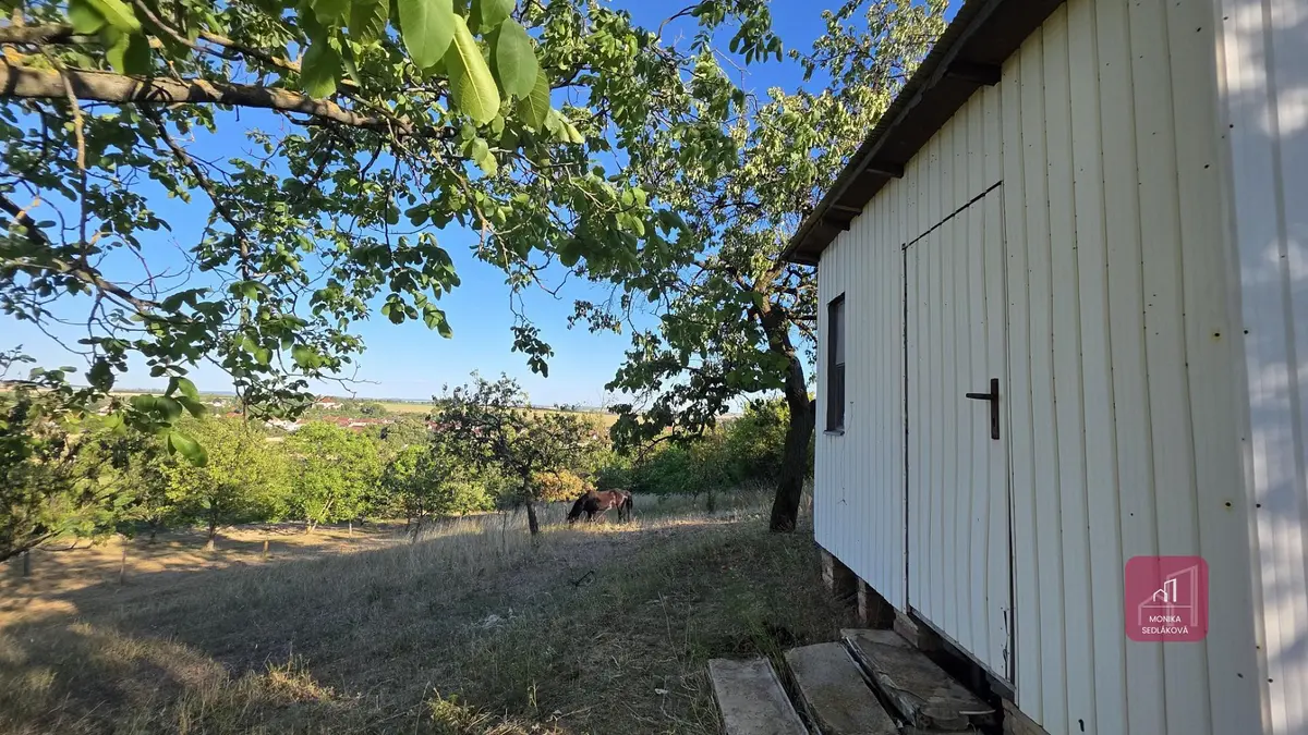 Prodej pozemku 1236 m², Tvarožná · okres Brno-venkov