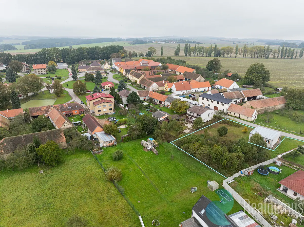 Prodej pozemku 303 m², Radošovice · okres České Budějovice