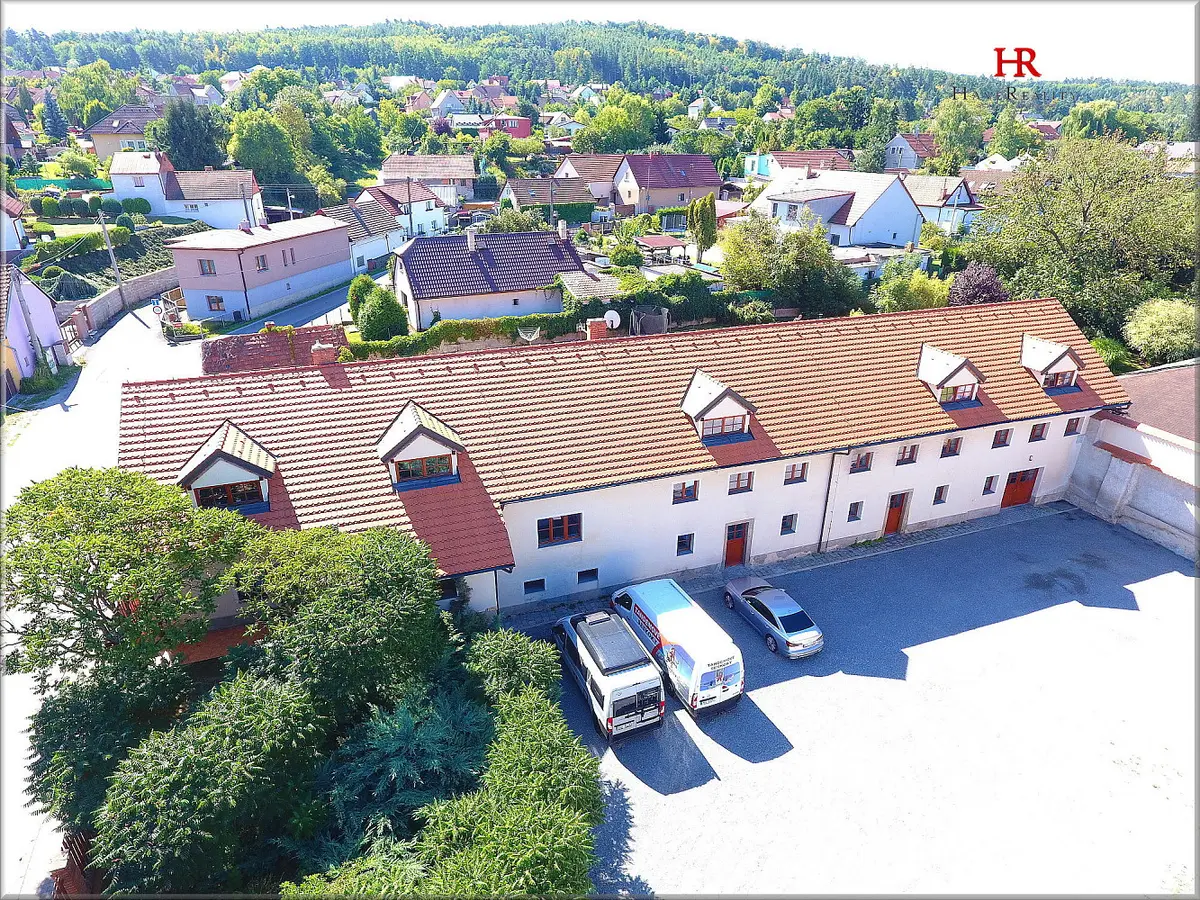 Prodej domu 800 m², Psáry
