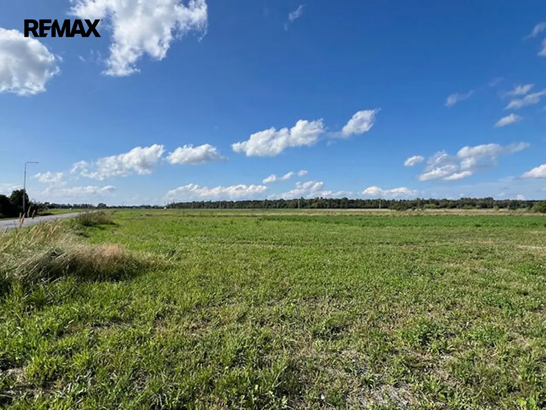 Prodej pozemku 1269 m², Sezemice · okres Pardubice