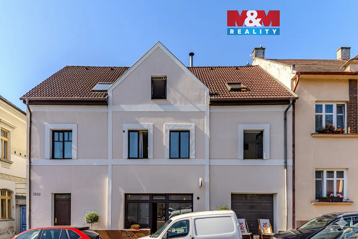 Prodej komerčního prostoru 330 m², Kněžny Emmy · Mělník