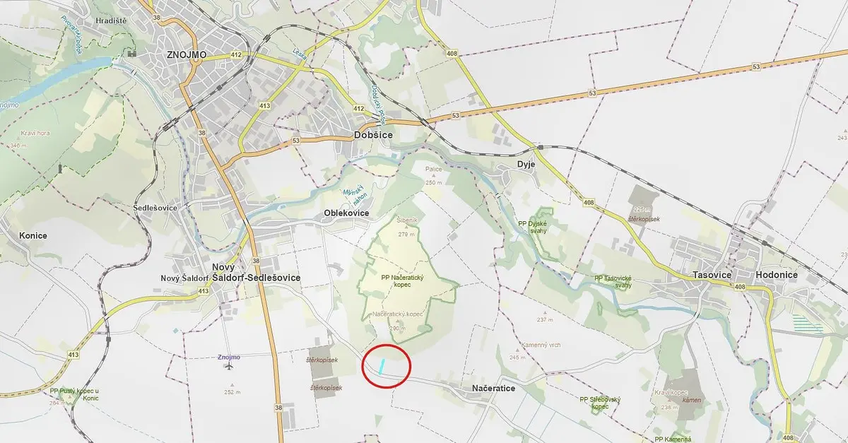 Prodej pozemku 5645 m², Oblekovice, Bohumilice a Nesachleby · Znojmo