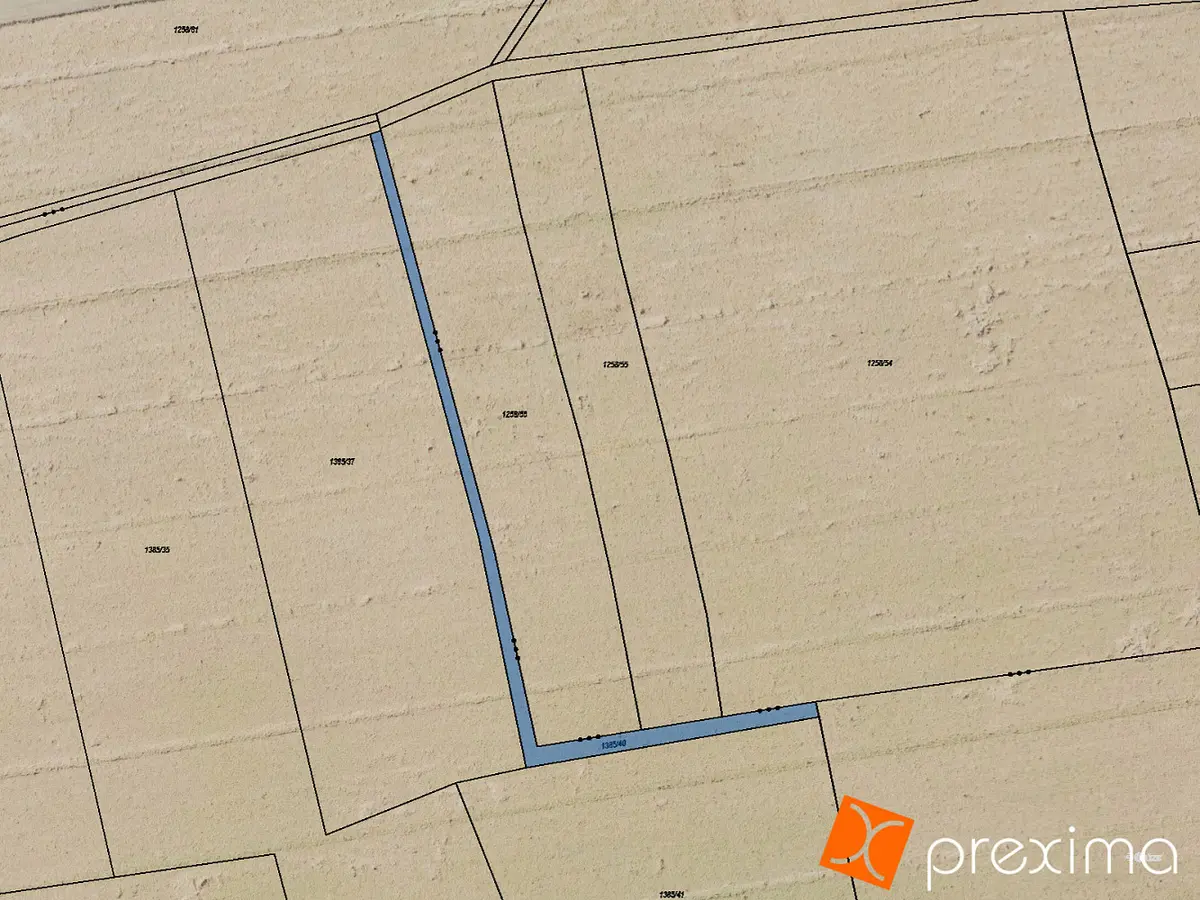 Prodej pozemku 63 m², Smečno · okres Kladno