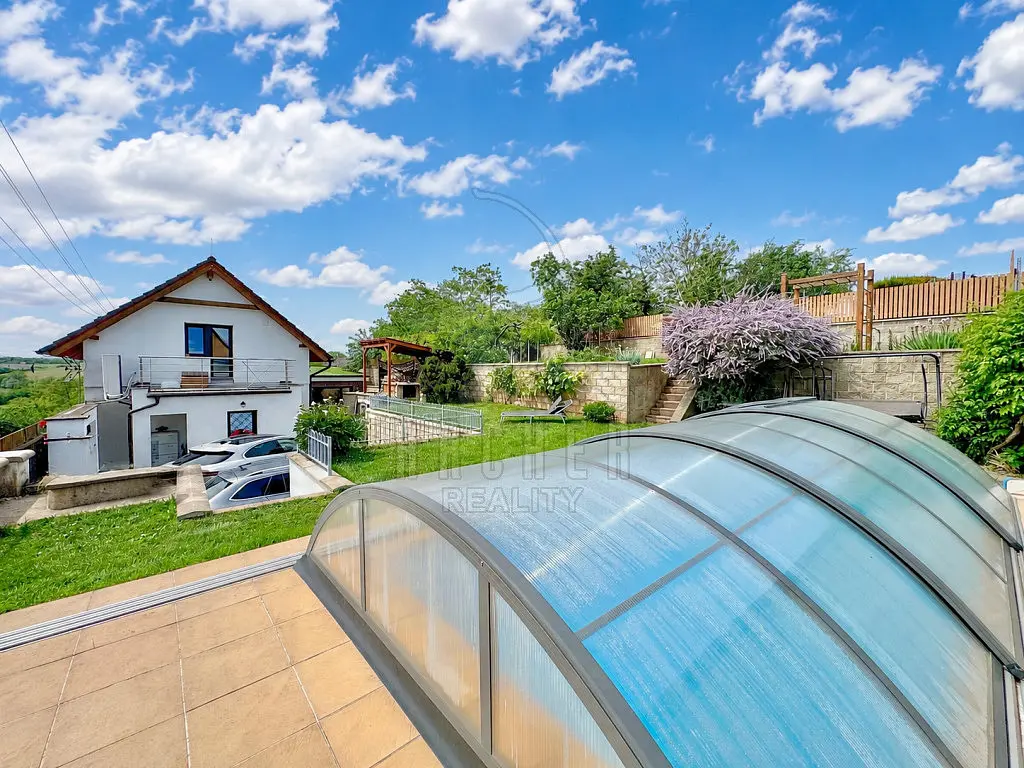 Prodej domu 167 m², Podlešín · okres Kladno