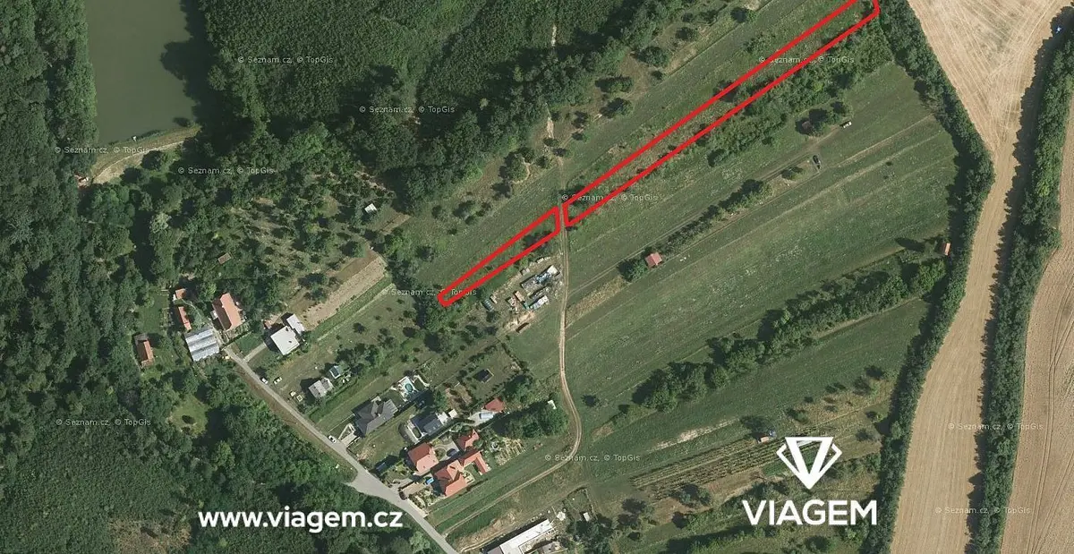 Prodej pozemku 2560 m², Lovčice