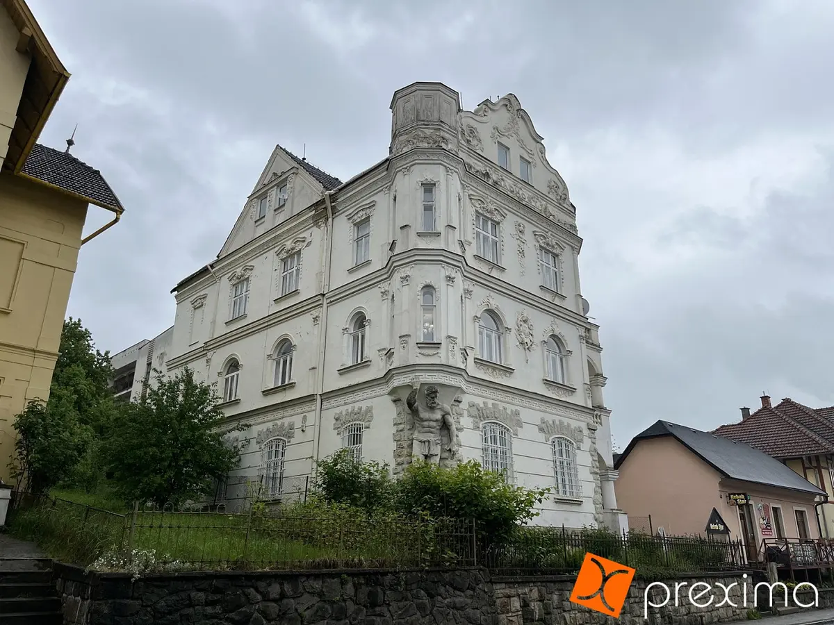Prodej domu 750 m², Masarykova · Luhačovice