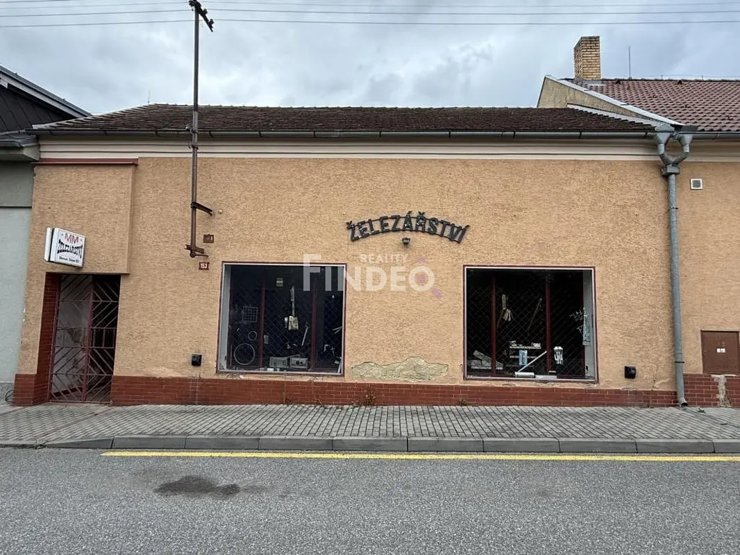 Pronájem komerčního prostoru 137 m², Tylova · Beroun