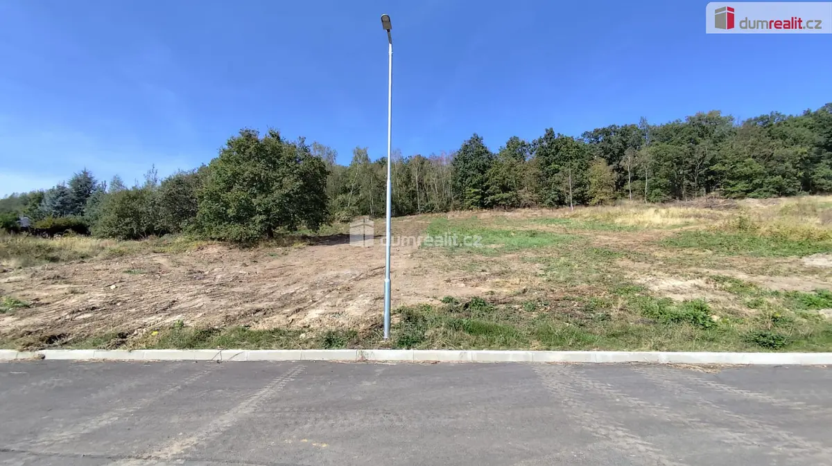 Prodej pozemku 128 m², Chomutov