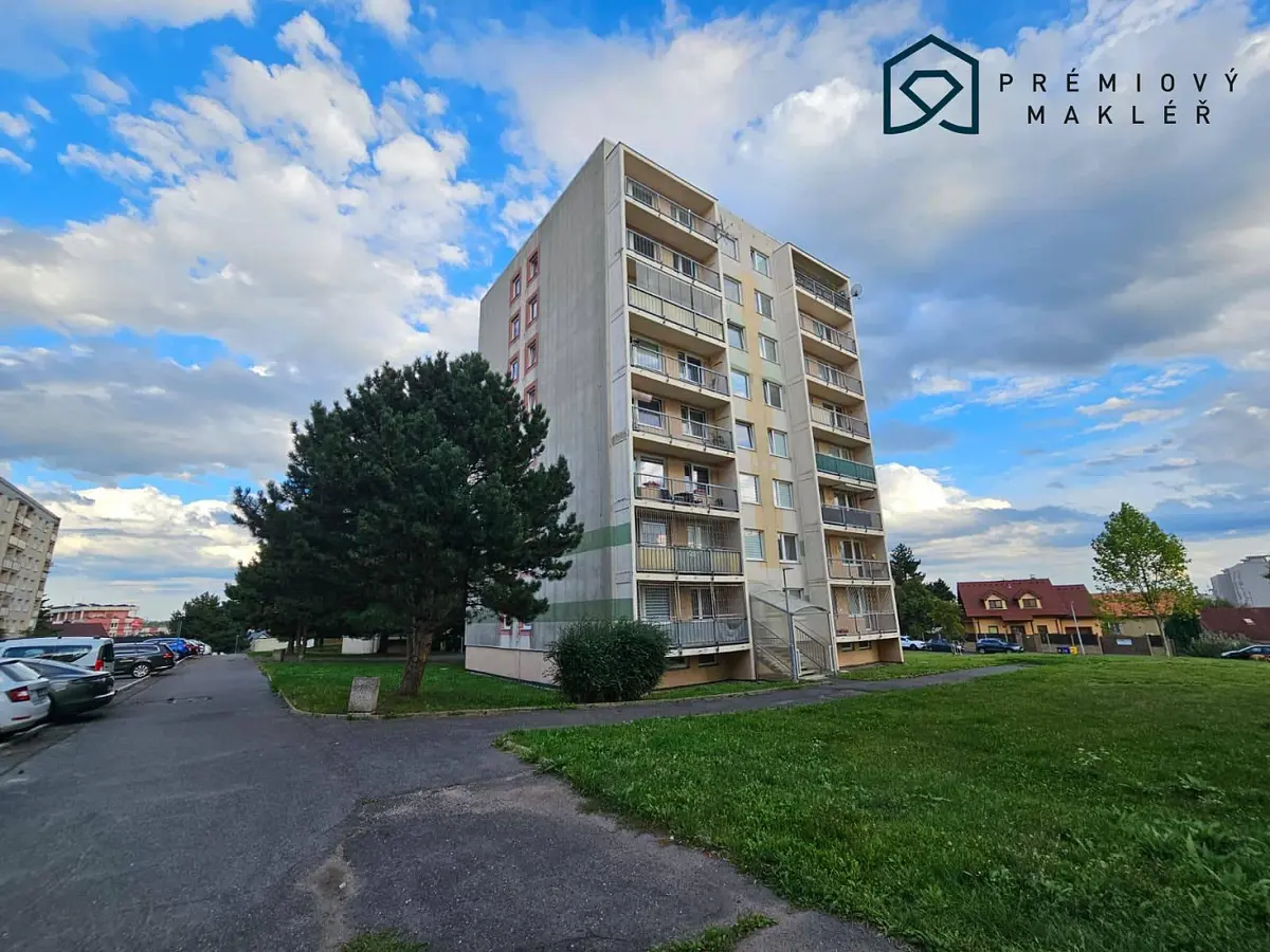 Pronájem bytu 2+kk 52 m², B. Němcové · Horní Litvínov · Litvínov