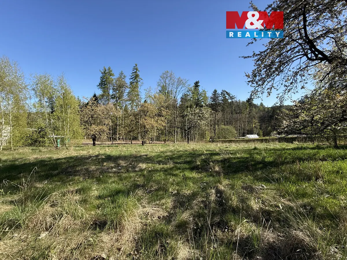 Prodej pozemku 1956 m², Nové Město nad Metují · okres Náchod