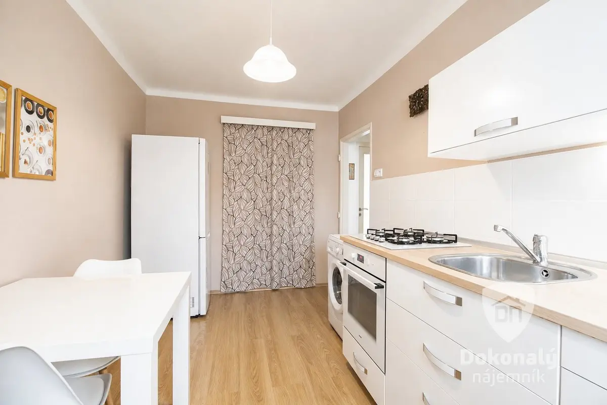 Pronájem bytu 2+1 53 m², José Martího · Veleslavín
