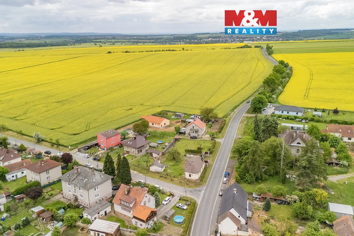 Prodej pozemku 281 m², Čeminy · okres Plzeň-sever