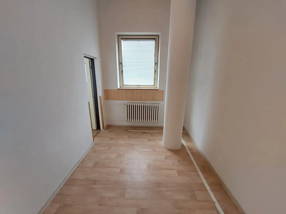 Pronájem komerčního prostoru 16 m², Holešov · okres Kroměříž
