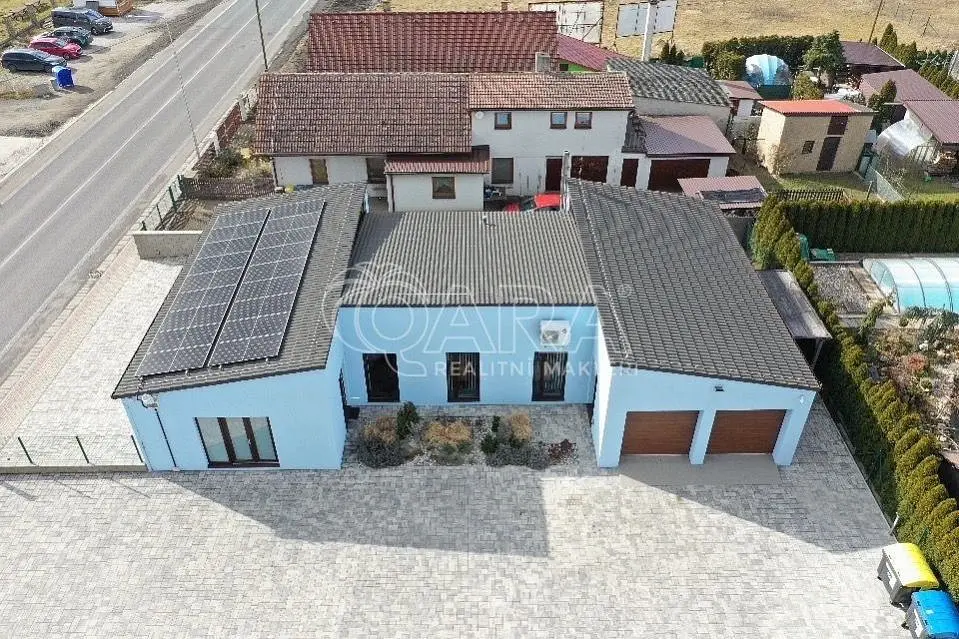 Prodej komerčního prostoru 187 m², Sukorady u Mladé Boleslavi · Sukorady