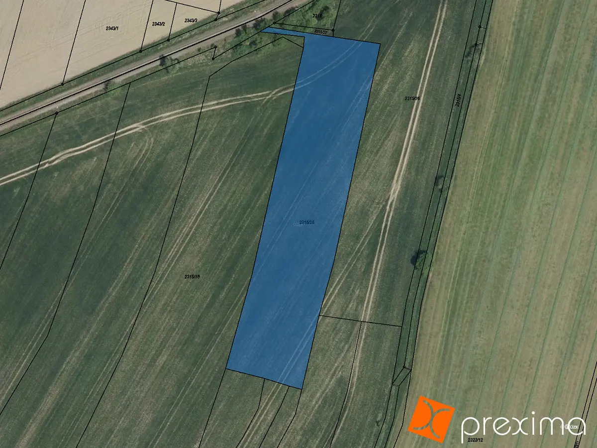 Prodej pozemku 1927 m², Holice · okres Pardubice