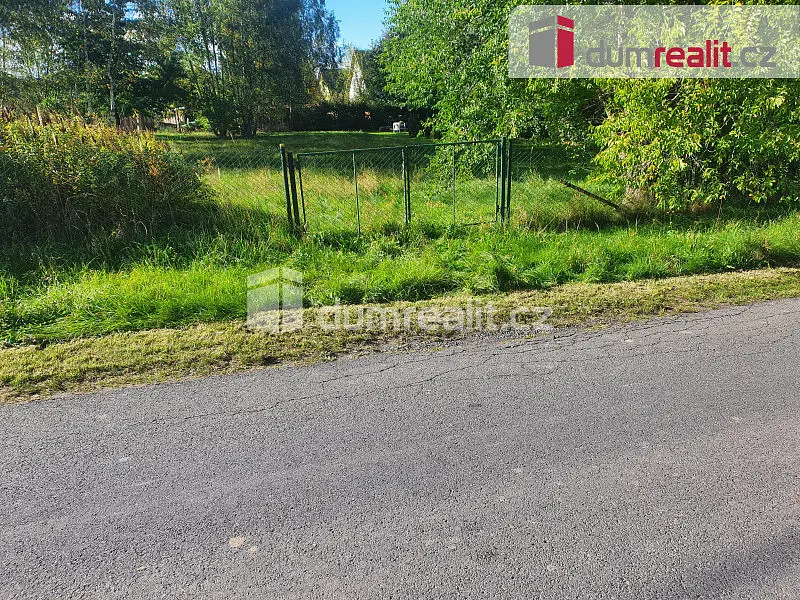 Prodej pozemku 197 m², Arnoltice · okres Děčín