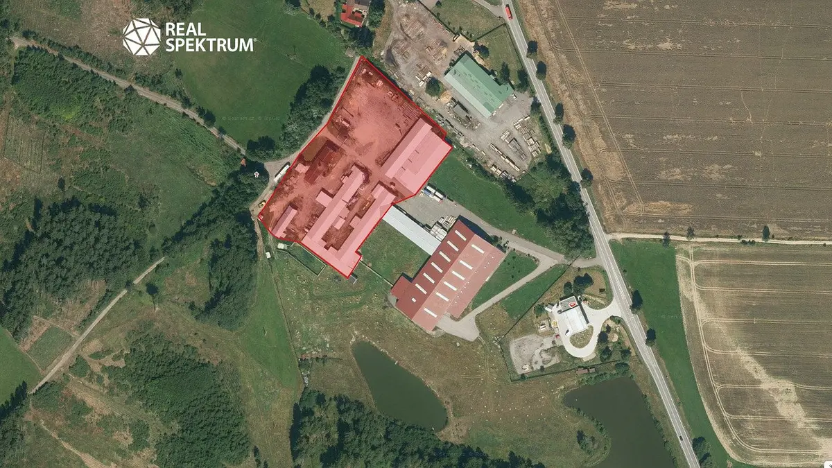 Prodej komerčního prostoru 5000 m², Hladov