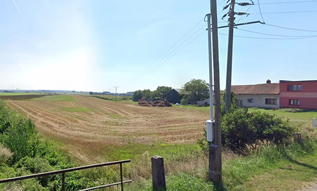 Prodej pozemku 6779 m², Bělušice